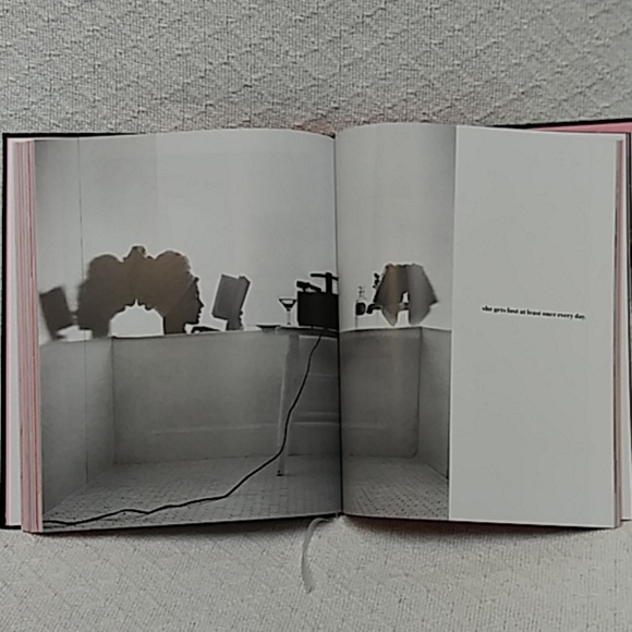 Kate Spade New York SHE Coffee Table Inspirational - Picture 6 of 8